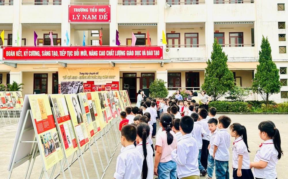 TRƯNG BÀY LƯU ĐỘNG CHUYÊN ĐỀ: “HỒ CHÍ MINH - NHỮNG NÉT PHÁC HỌA CHÂN DUNG” TẠI CÁC TRƯỜNG HỌC NĂM 2026